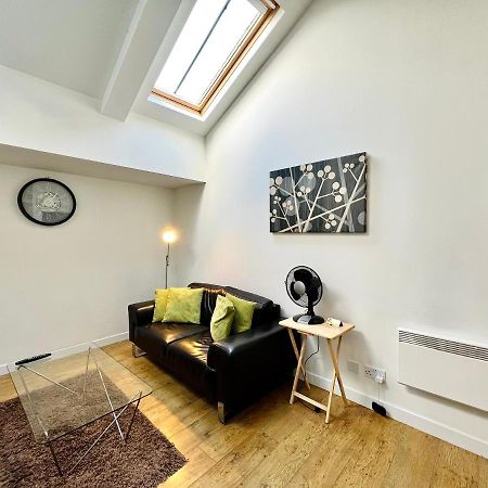 Stunning Executive Relocation 2 Bed Apartment Aberdeen Buitenkant foto